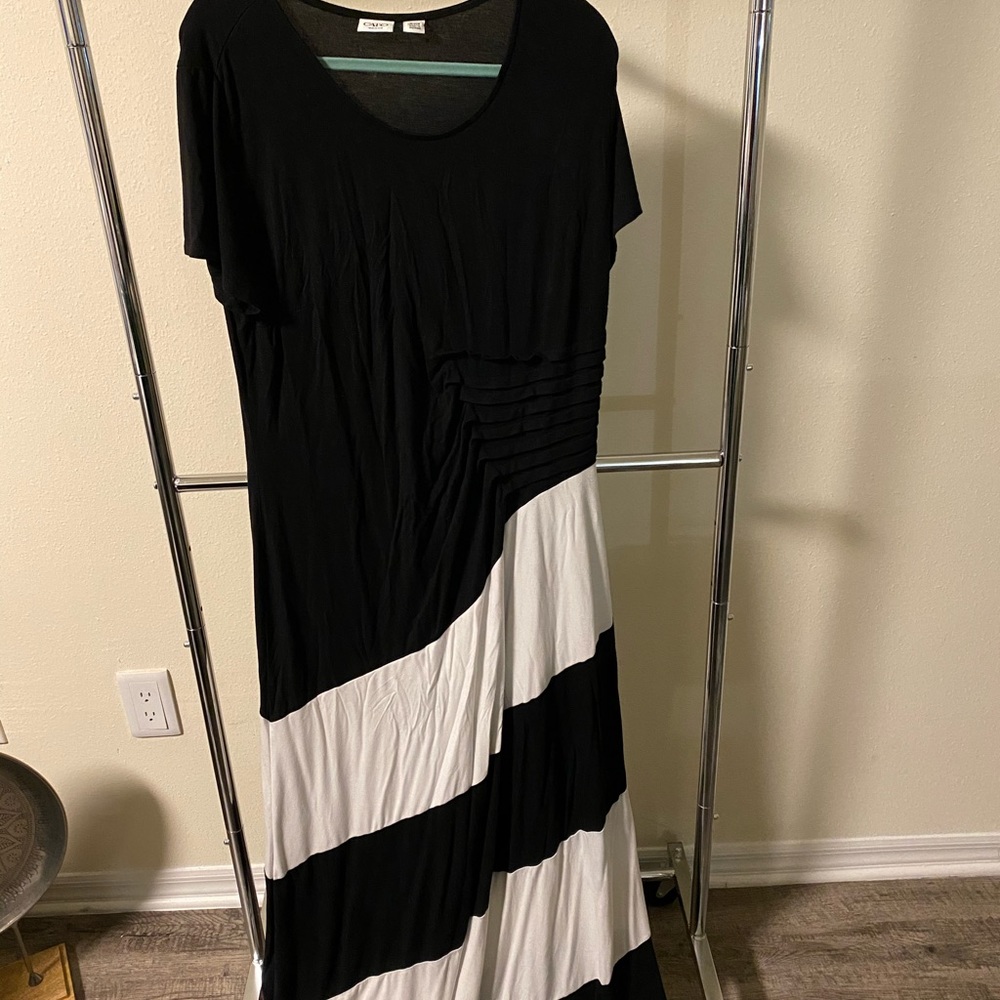 Plus Maxi Dress